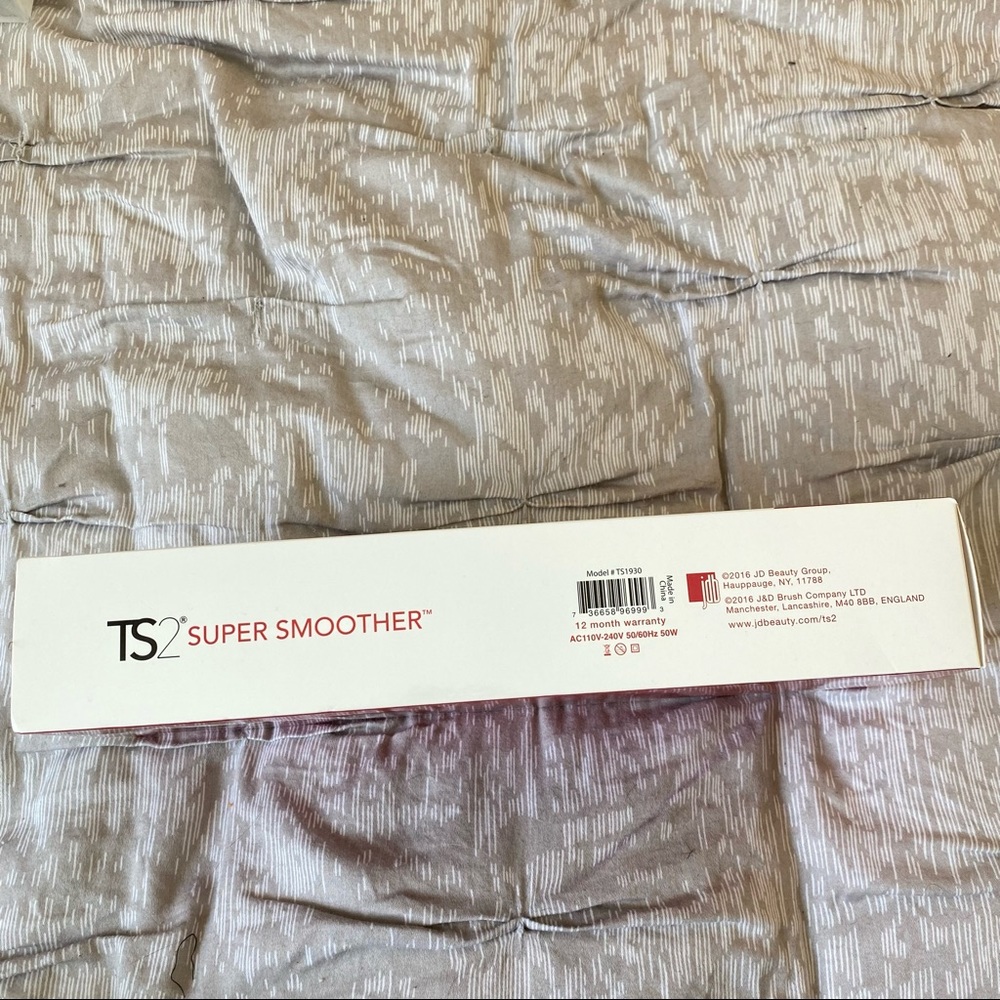 •Woman’s beauty bundle• - Picture 9 of 10